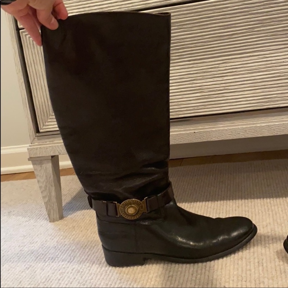Burberry Boots (barely worn)